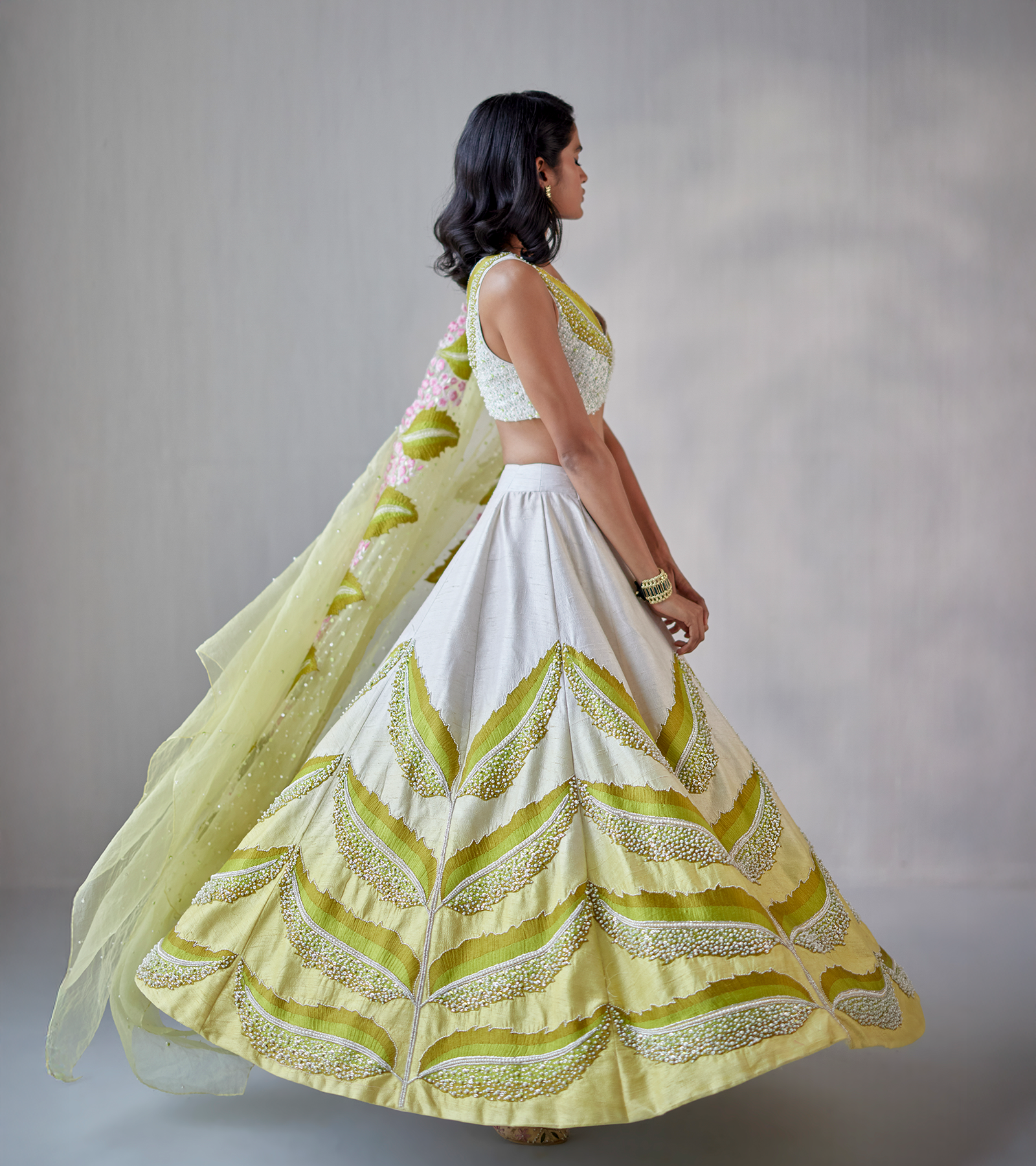 Parnika Lehenga Set