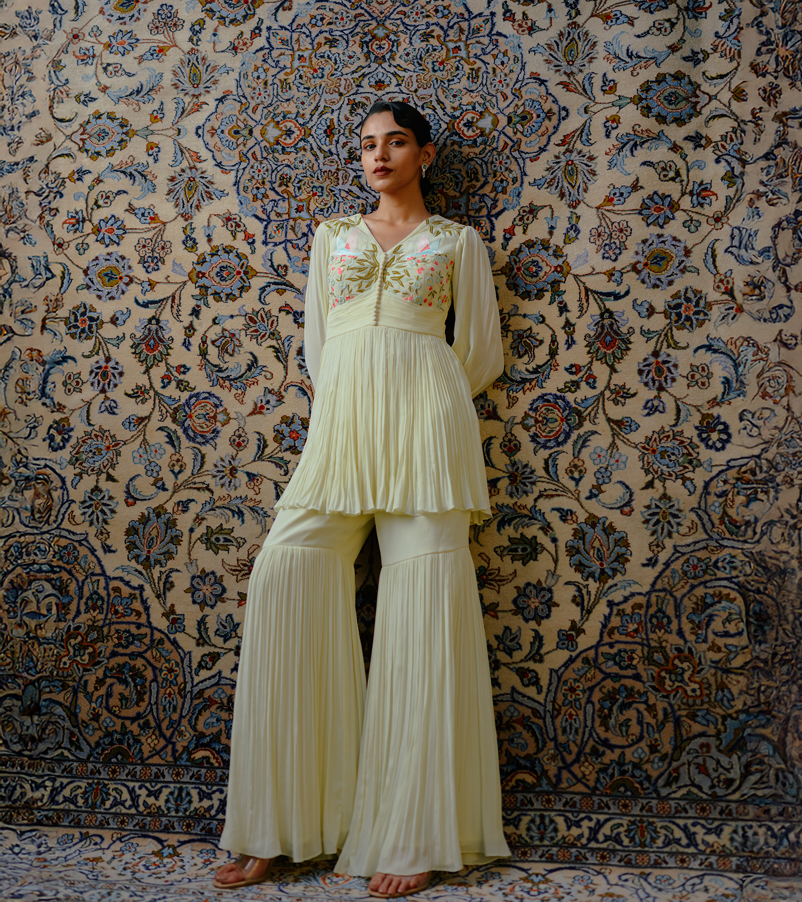 Medha Cape Set