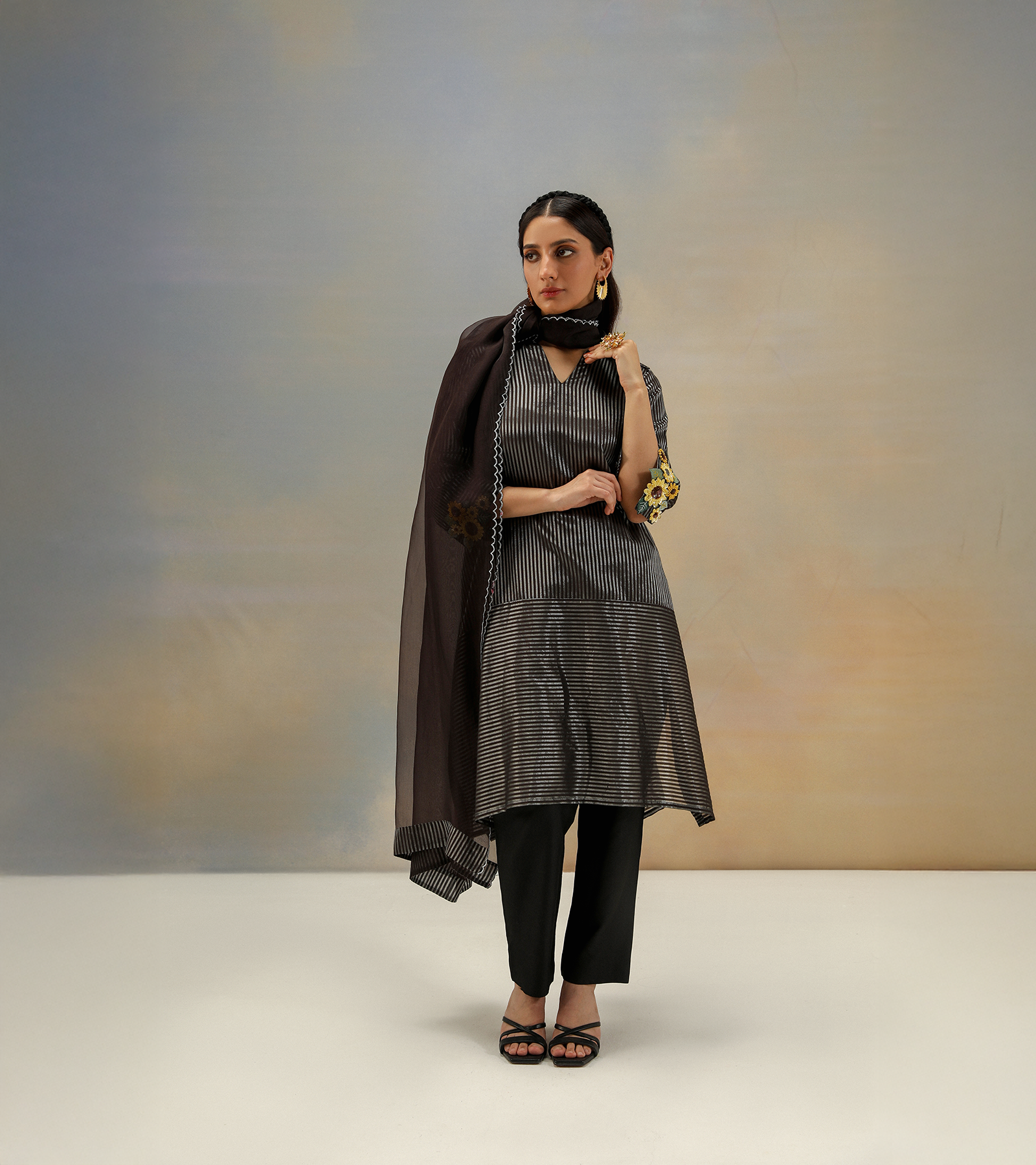 Nargis Kurta Set
