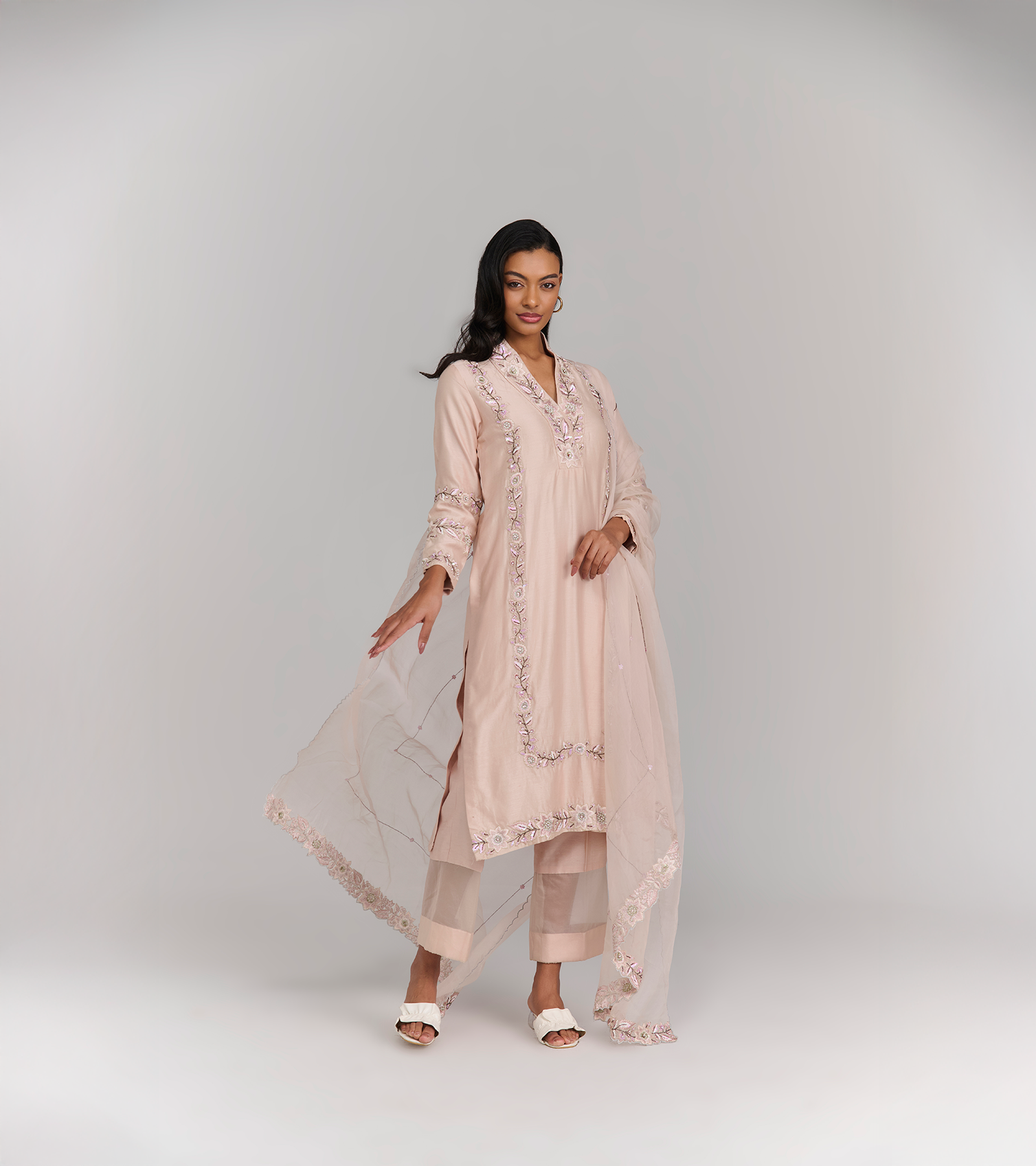 Janvi Suit