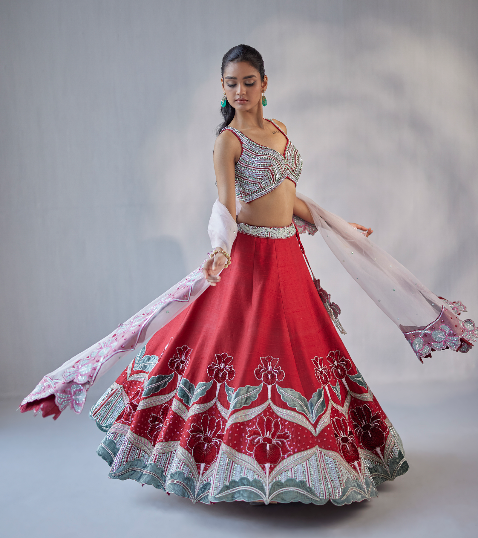 Parna Lehenga Set