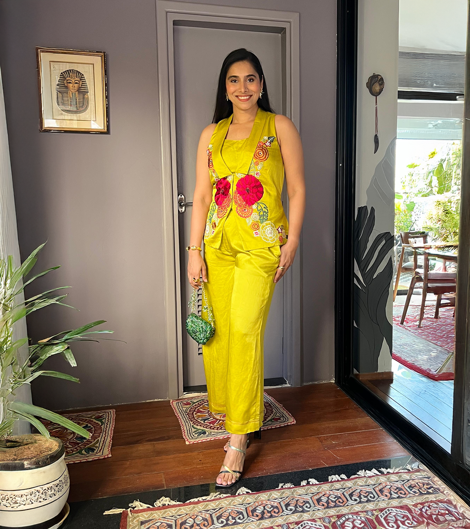 Vriti Waist Coat Set